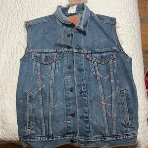 Levi Jean vest